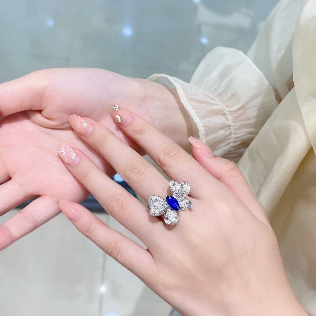 14k Gold 2.45 Ctw Vivid Blue Natural Sapphire & Diamond Ring - 3