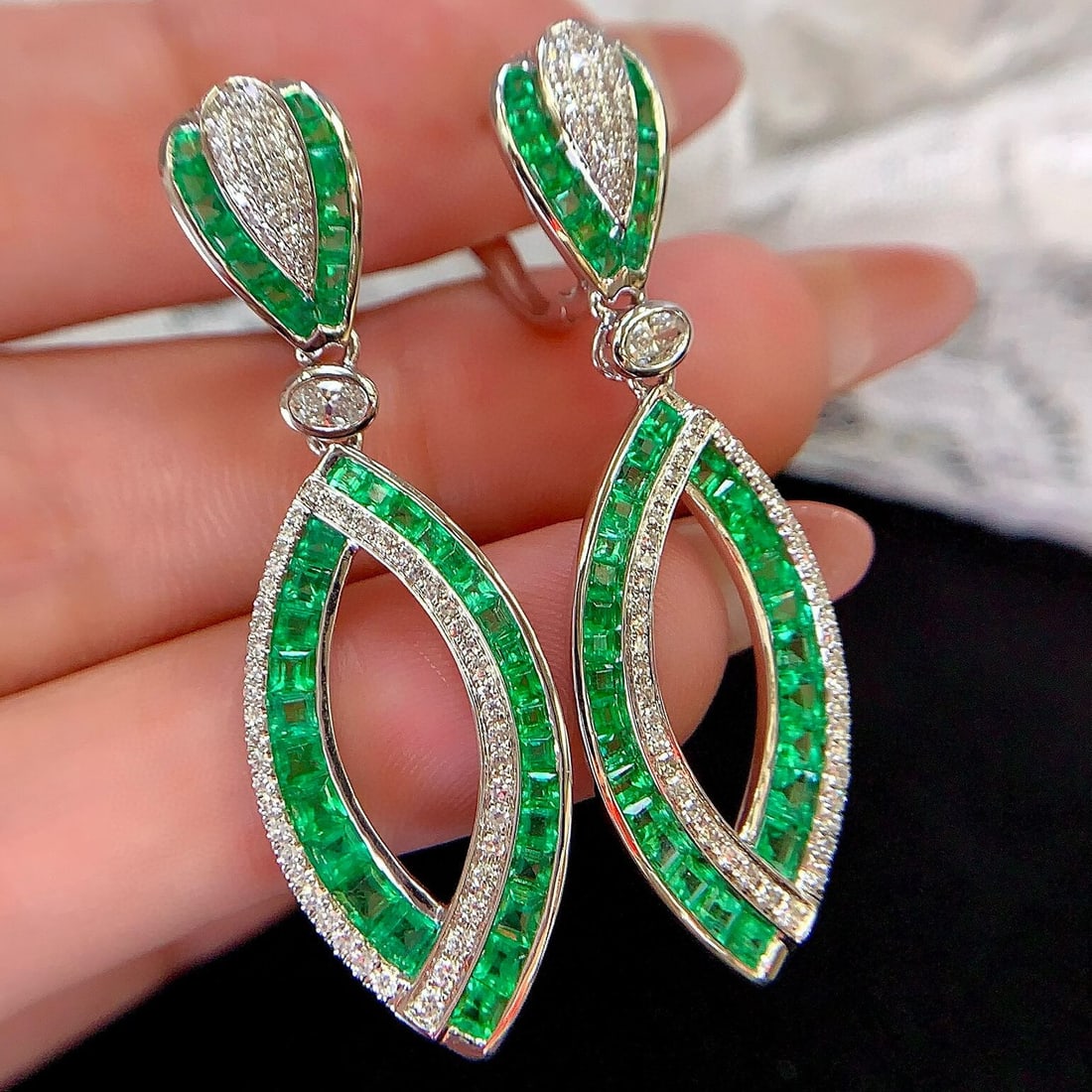 14k Gold 4.27 Ctw Vivid Green Natural Emerald & Diamond Earrings - 4