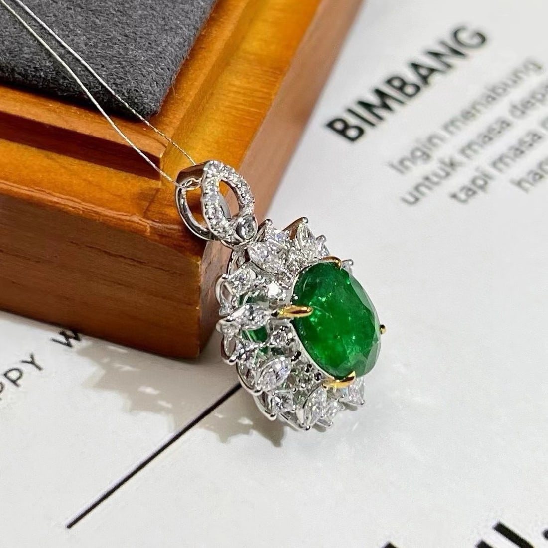 14k Gold 3.35 Ctw Vivid Green Natural Emerald & Diamond Pendant( Without Chain ) - 2