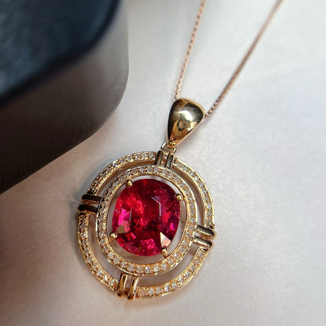 14k Gold 1.90 Ct Natural Tourmaline & Diamond Pendant( Without Chain ) - 4