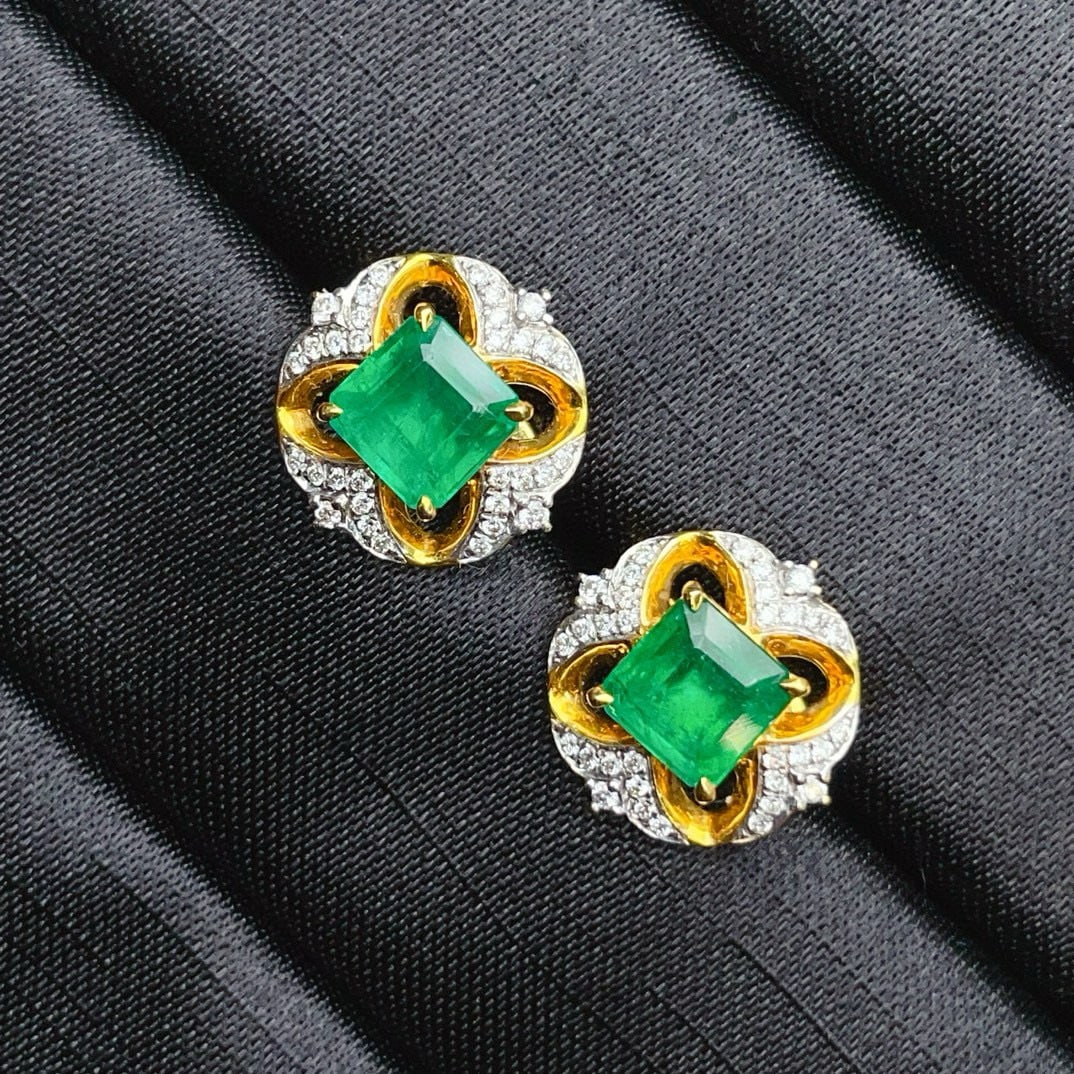14k Gold 3.17 Ct Vivid Green Natural Emerald & Diamond Earrings - 3