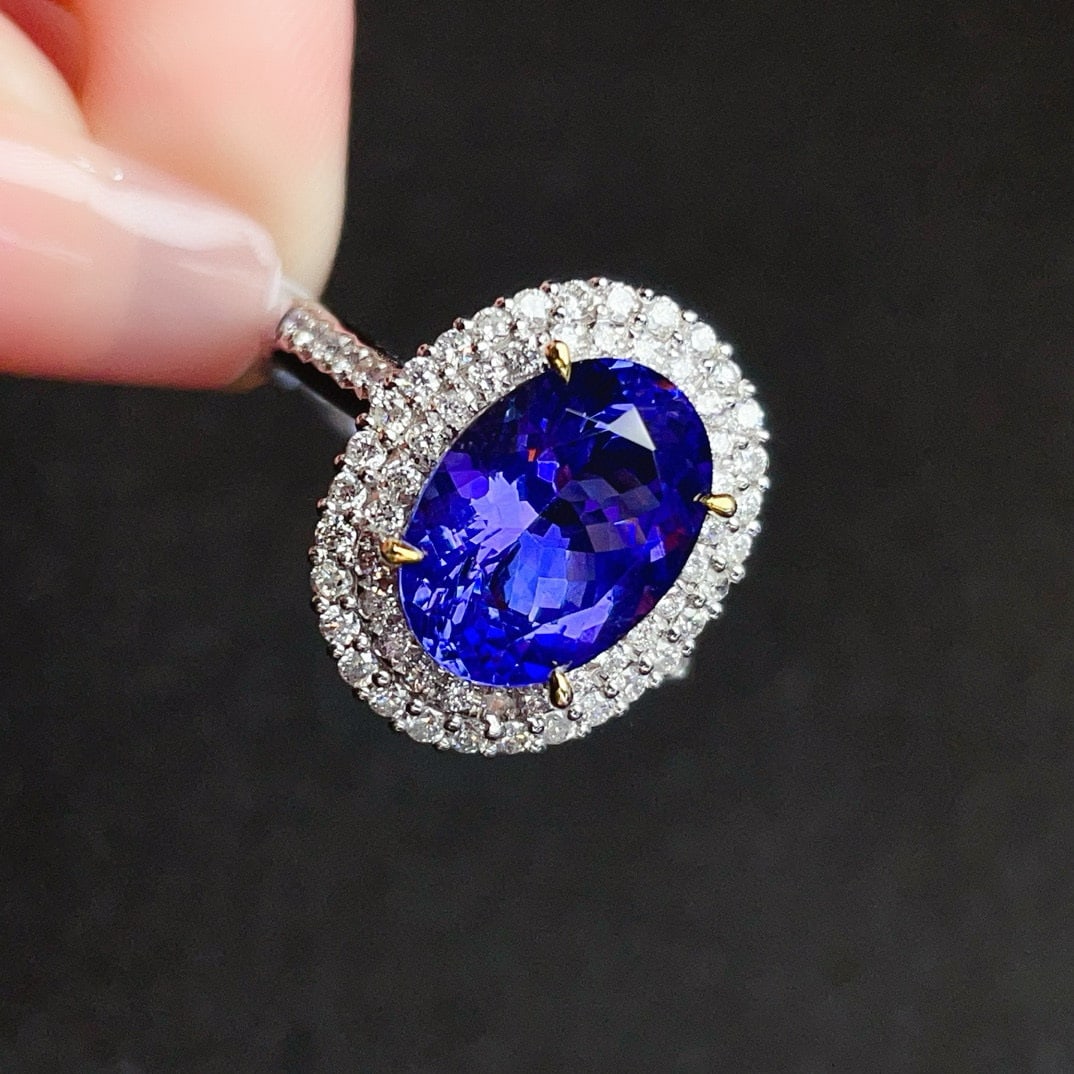 14k Gold 6.24 Ctw Natural Tanzanite & Diamond Ring - 2