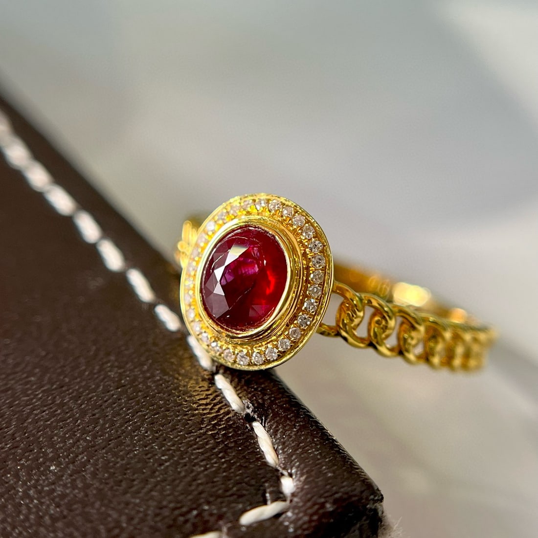 14k Gold 0.65 Ct Natural Ruby & Diamond Ring - 3