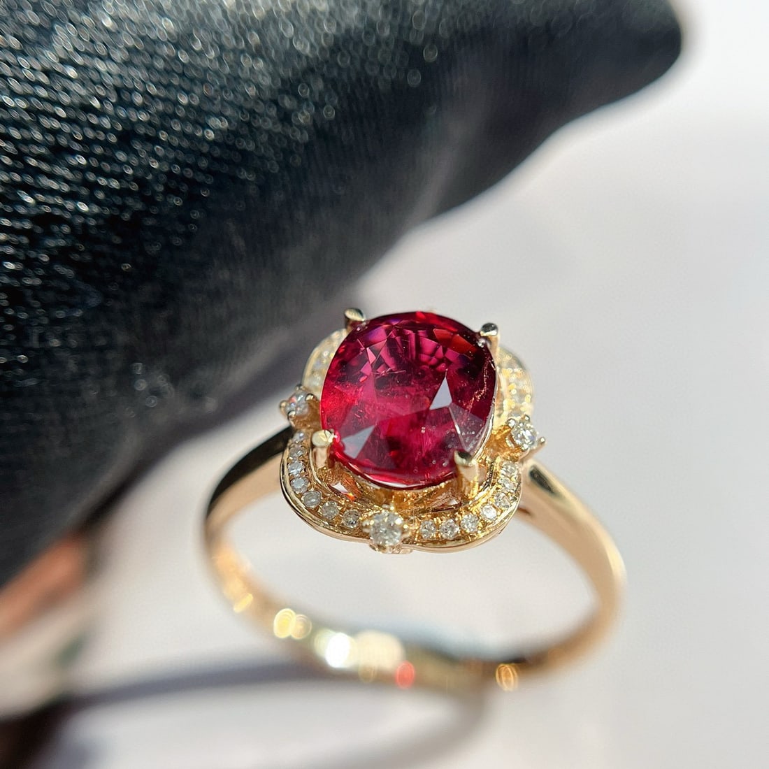 14k Gold 1.80 Ct Natural Tourmaline & Diamond Ring - 7