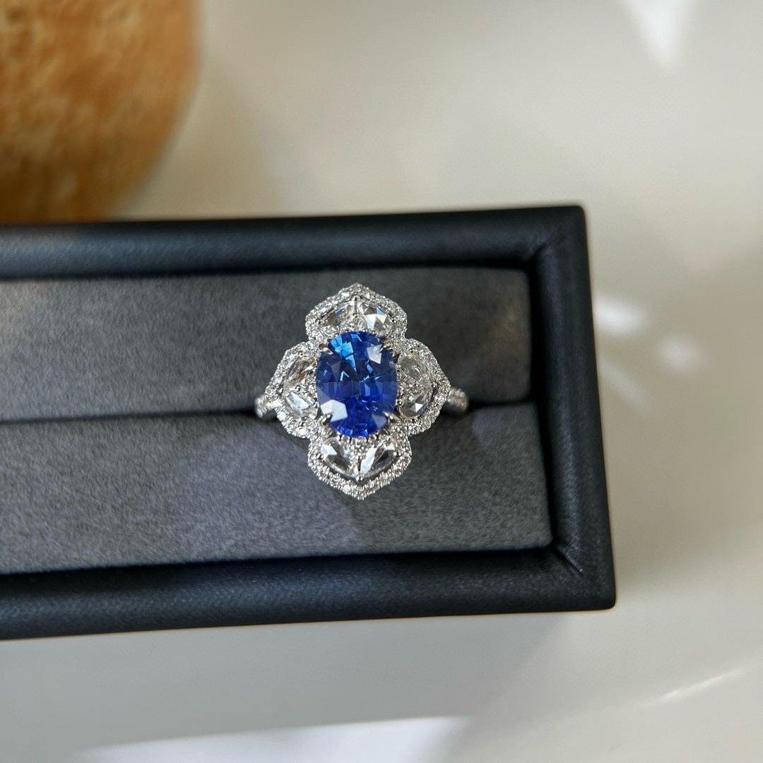 14k Gold 2.94 Ctw Natural Sapphire & Diamond Ring: Ref:230938305 // gold content:14k gold // ring size:7. 25us // // main gemstone:sapphire // shape:oval // carat weight:2. 12ct // color:royal blue // treatment:natural // // adjacent gemstone 2 :