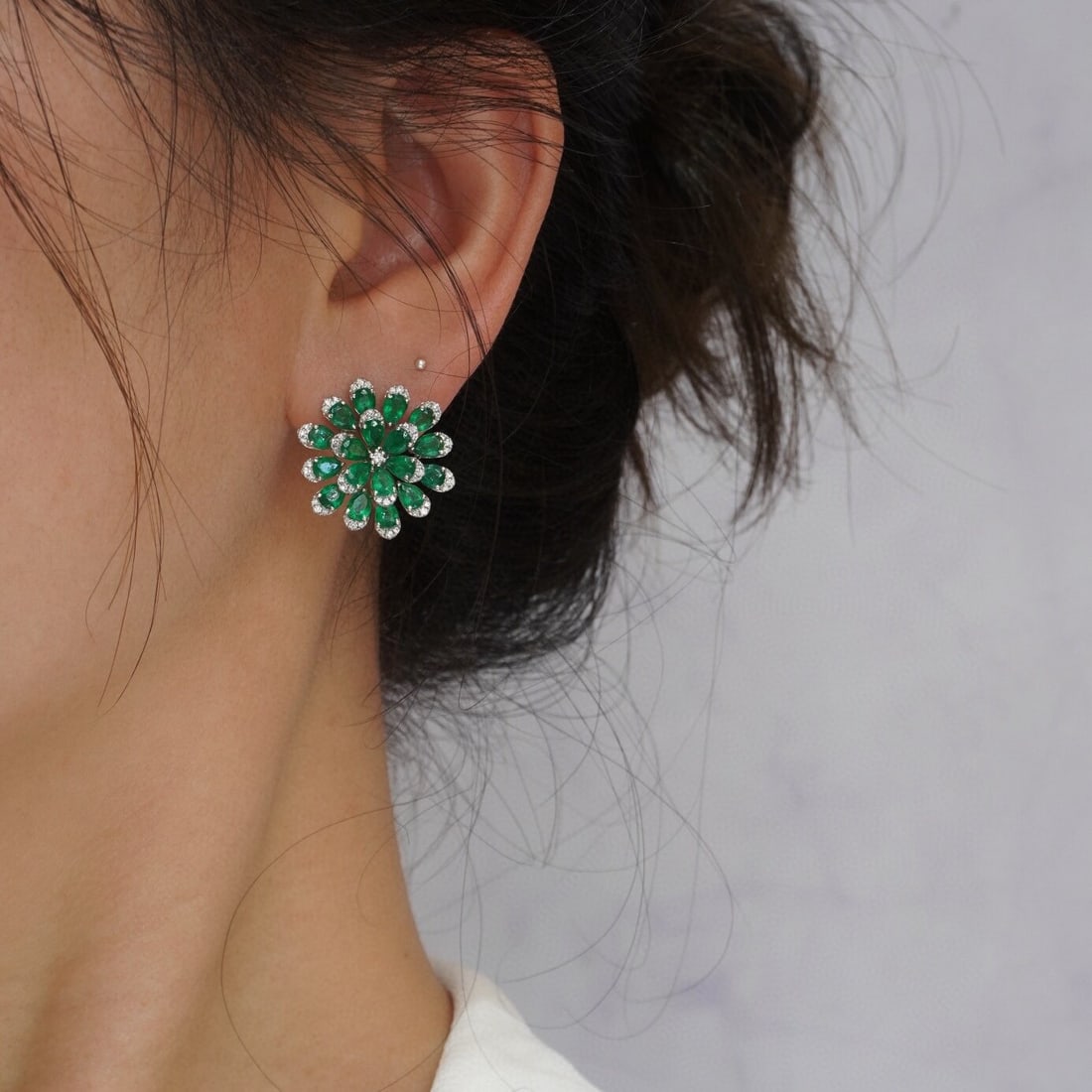 14k Gold 5.82 Ctw Vivid Green Natural Emerald & Diamond Earrings - 3