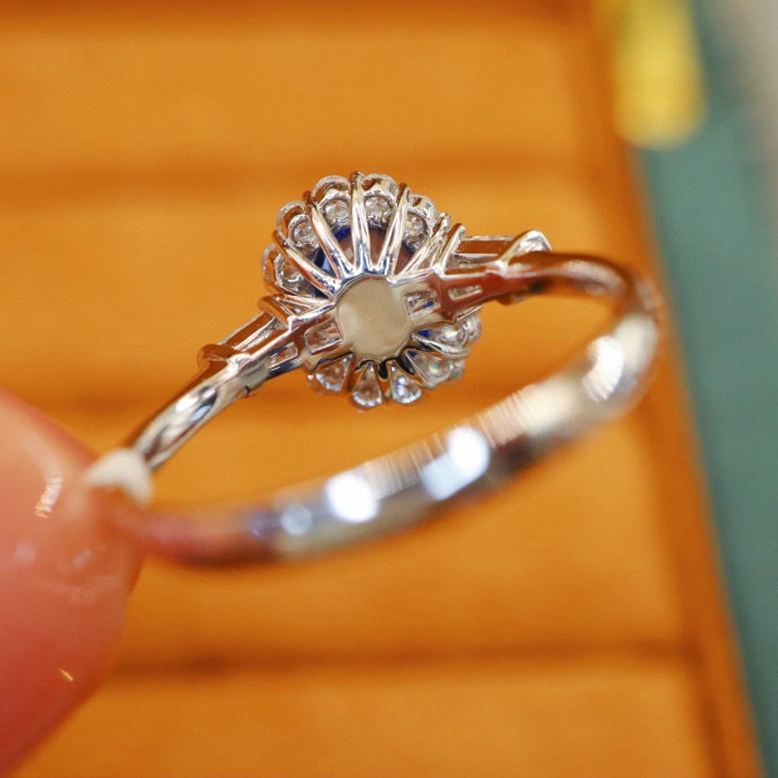 14k Gold 1.67 Ctw Natural Sapphire & Diamond Ring - 4