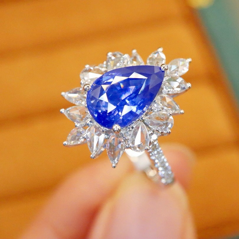 14k Gold 2.70 Ctw Natural Sapphire & Diamond Ring - 3