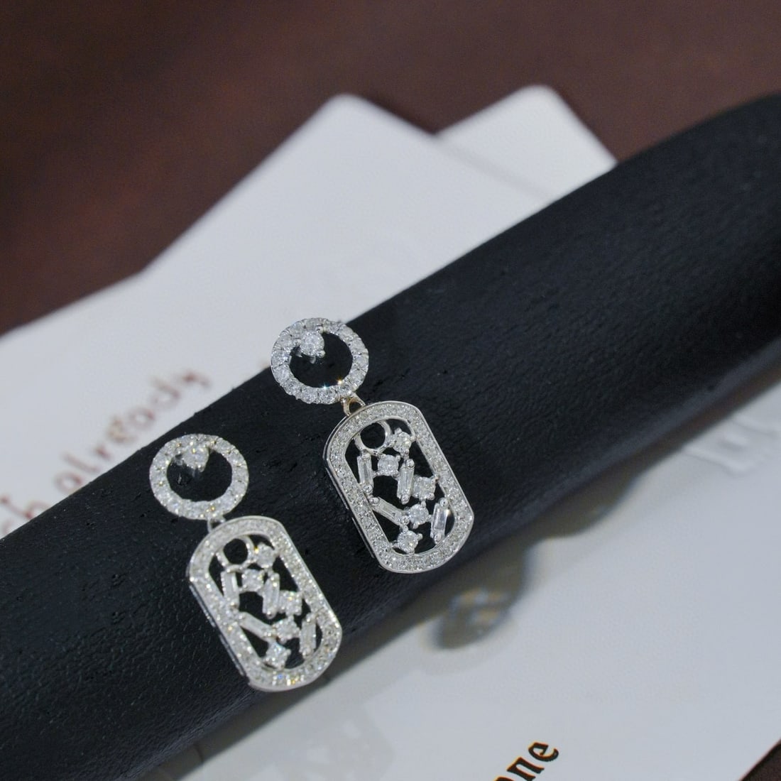 14k Gold 0.9 Ct Natural H Diamond Earrings - 2