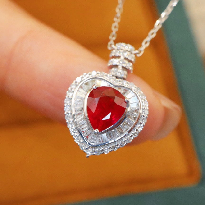 14k Gold 1.62 Ctw Natural Ruby & Diamond Necklace - 2