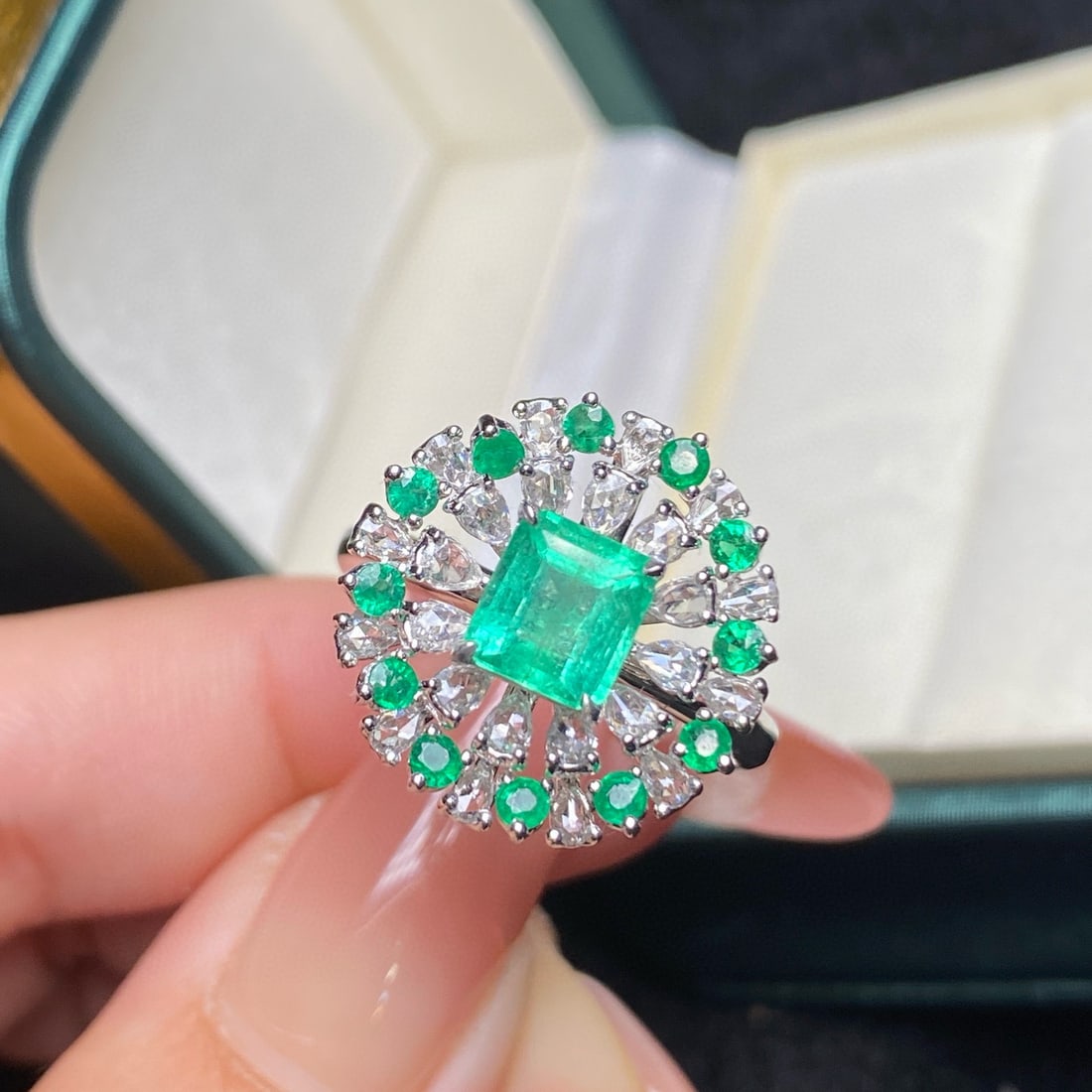 14k Gold 1.91 Ctw Natural Emerald & Diamond Ring/pendant( Without Chain ) - 2