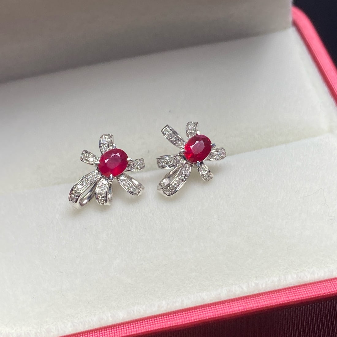14k Gold 0.80 Ct Natural Ruby & Diamond Earrings - 3