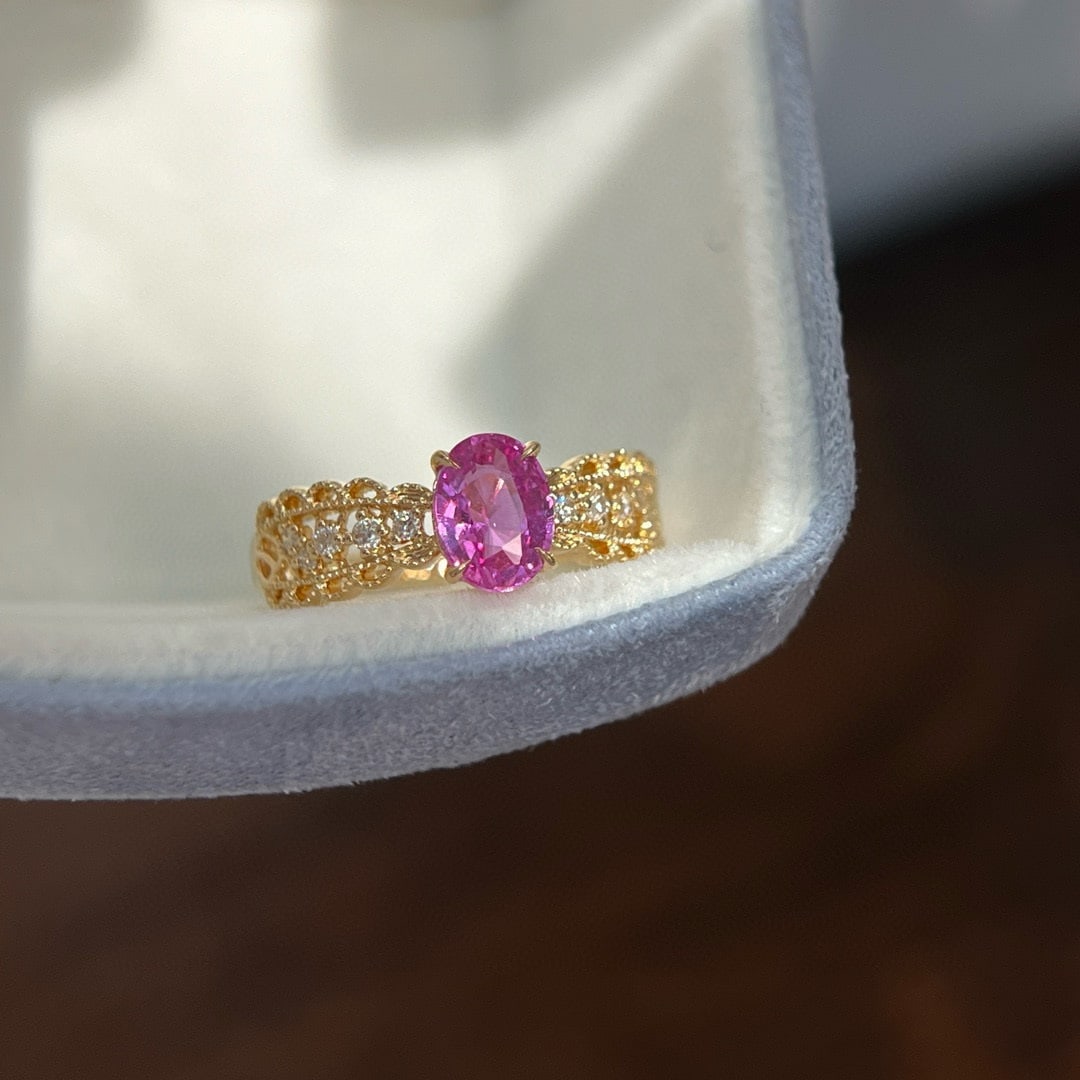 14k Gold 1.13 Ctw Natural Padparadscha Sapphire & Diamond Ring: Ref:230938407 // gold content:14k gold // ring size:7. 25us // // main gemstone:padparadscha sapphire // shape:oval // carat weight:1. 03ct // color:orangish pink // treatment:natural // //