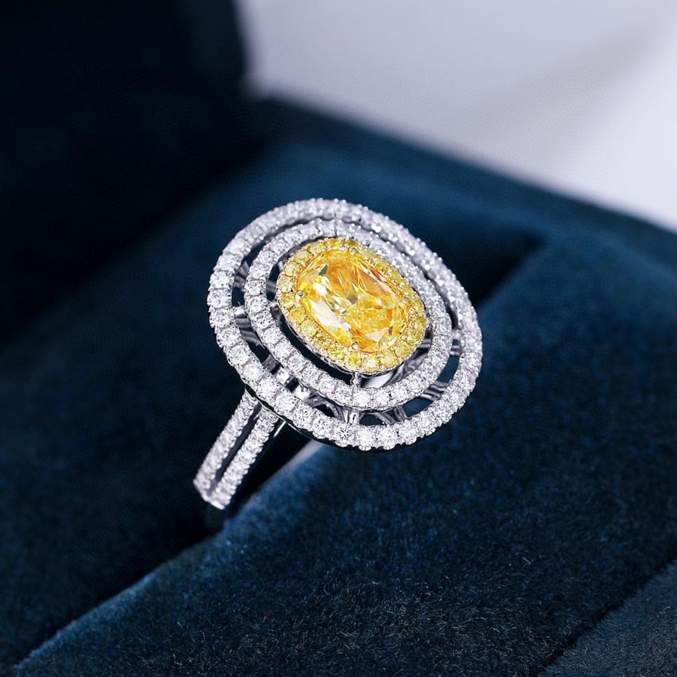 14k Gold 1.26 Ctw Natural Yellow Diamond & Diamond Ring - 2