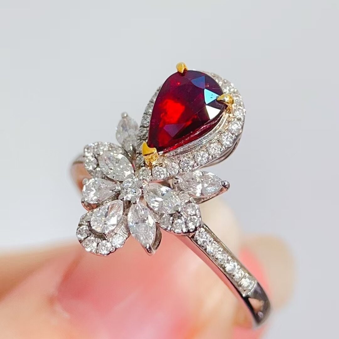 14k Gold 1.72 Ctw Natural Ruby & Diamond Ring - 5