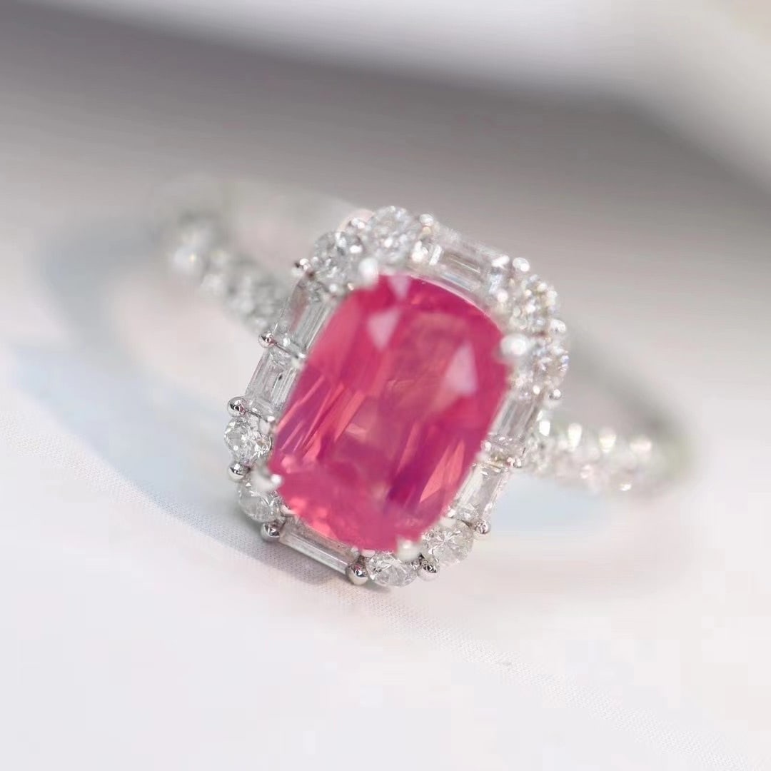 14k Gold 1.54 Ctw Natural Spinel & Diamond Ring: Ref:230935145 // gold content:14k gold // ring size:7. 25us // // main gemstone:spinel // shape:cushion // carat weight:1. 2ct // color:pink // treatment:natural // // adjacent gemstone 2 : diamond //