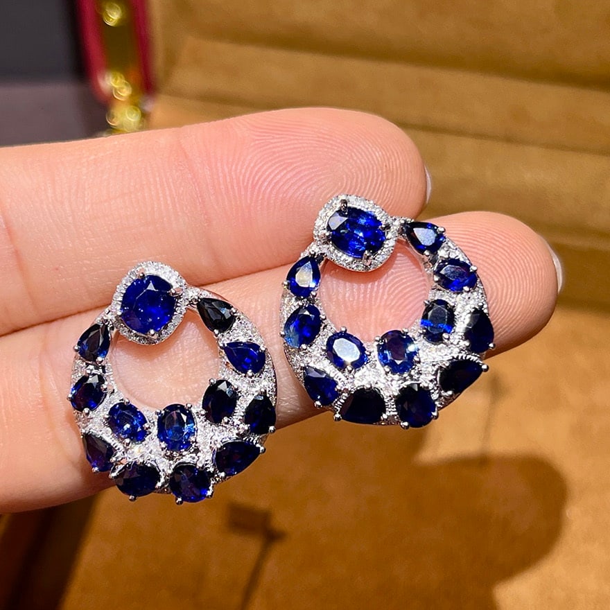 14k Gold 7.53 Ctw Natural Sapphire & Diamond Earrings: Ref:230977038 // gold content:14k gold // main gemstone:sapphire // shape:multiply // carat weight:7. 12ct // color:blue // treatment:natural // cut grade:g // // adjacent gemstone 2 : diamond //