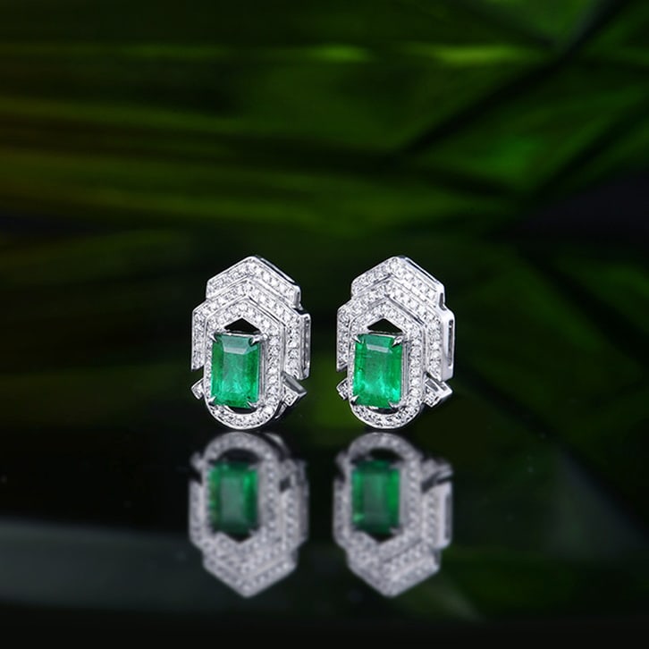 14k Gold 1.2 Ctw Natural Emerald & Diamond Earrings - 2