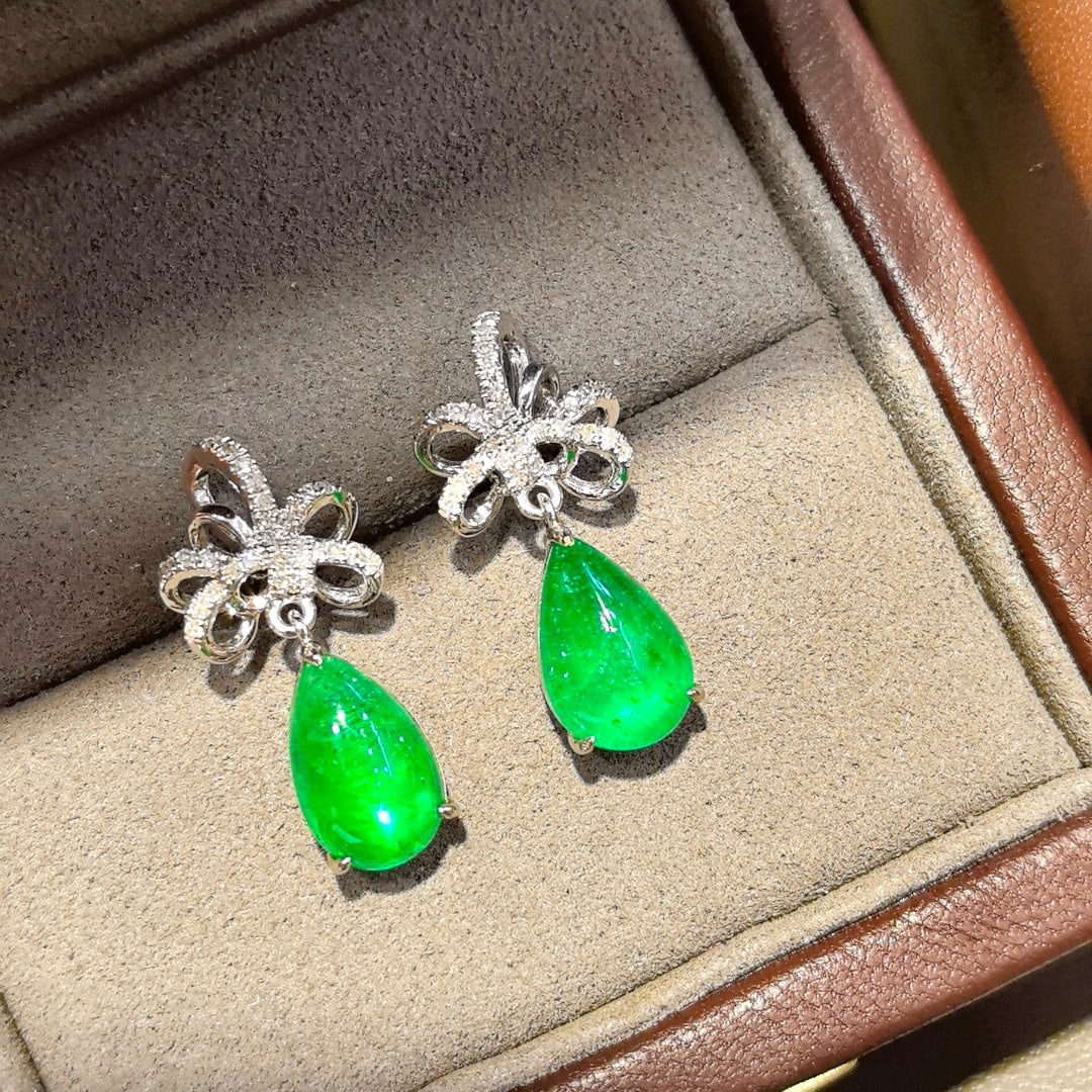 14k Gold 4.8 Ctw Natural Emerald & Diamond Earrings - 2