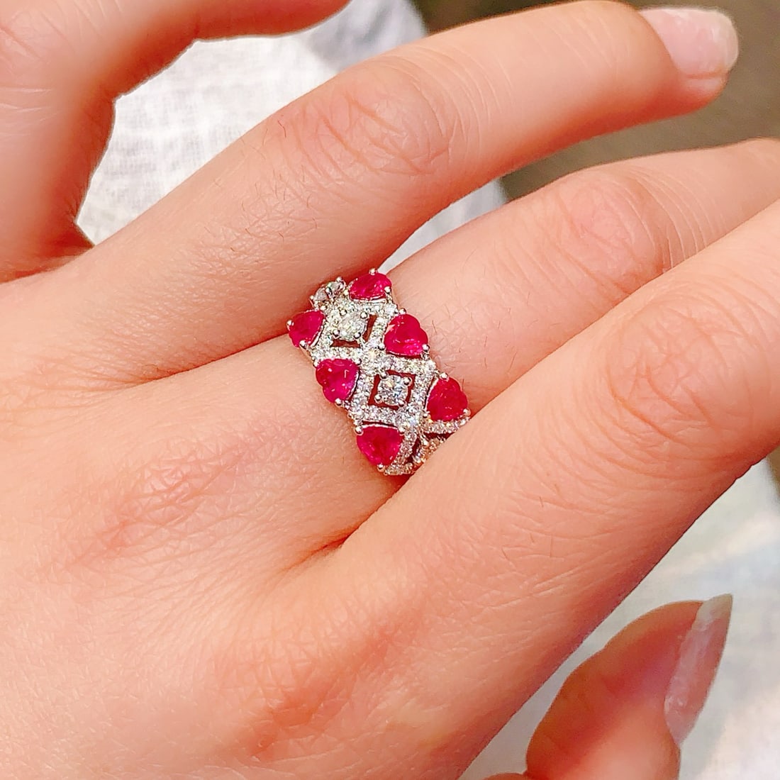 14k Gold 2.22 Ctw Natural Ruby & Diamond Ring - 4