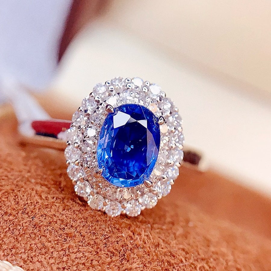 14k Gold 1.4 Ct Natural Sapphire & Diamond Ring: Ref:230977181 // gold content:14k gold // ring size:7. 25us // // main gemstone:sapphire // shape:oval // carat weight:1. 4ct // color:blue // treatment:natural // // adjacent gemstone 2 : diamond //