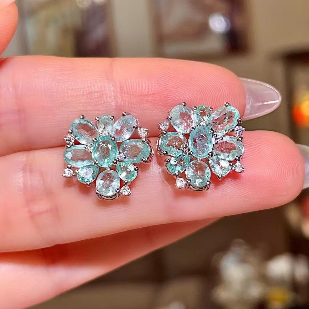 14k Gold 4.19 Ctw Natural Paraiba Tourmaline & Diamond Earrings: Ref:230977210 // gold content:14k gold // main gemstone:paraiba tourmaline // shape:multiply // carat weight:4. 01ct // color:blue // treatment:natural // // adjacent gemstone 2 : diamond //