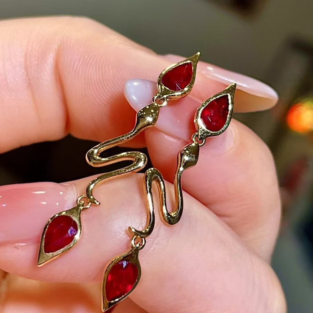 14k Gold 1.78 Ct Natural Ruby Earrings - 3