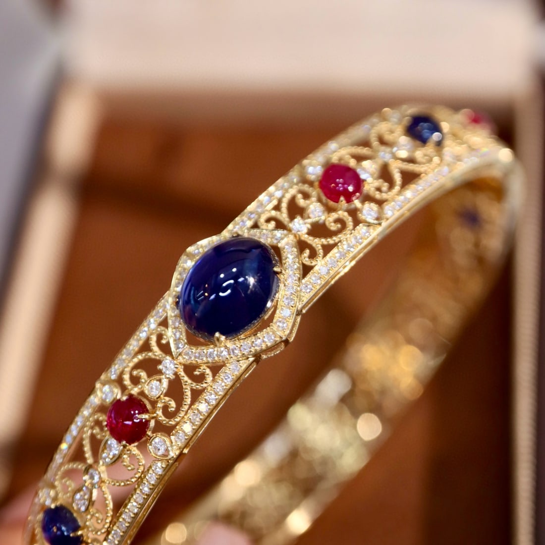 14k Gold 5.74 Ctw Natural Sapphire & Diamond Bangle - 2