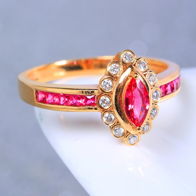 14k Gold 0.74 Ctw Natural Ruby & Diamond Ring - 3