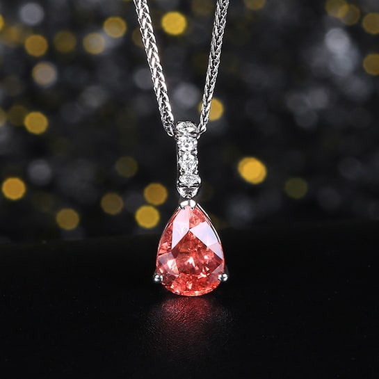 14k Gold 1.12 Ctw Natural Spinel & Diamond Pendant( Without Chain ): Ref:230978137 // gold content:14k gold // main gemstone:spinel // shape:pear // carat weight:1. 08ct // color:orange // treatment:natural // // adjacent gemstone 2 : diamond // number of stones:4