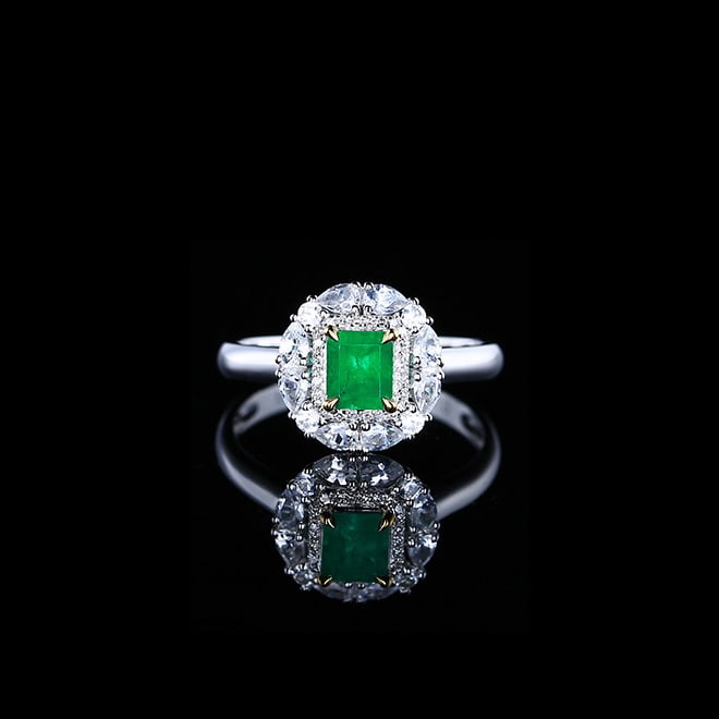 14k Gold 0.55 Ctw Vivid Green Natural Emerald & Diamond Ring: Ref:230978312 // gold content:14k gold // ring size:7. 25us // // main gemstone:emerald // shape:octagonal // carat weight:0. 48ct // color:vivid green // treatment:natural // // adjacent gemstone