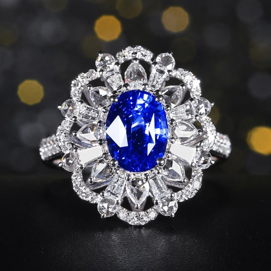14k Gold 2.97 Ctw Natural Sapphire & Diamond Ring: Ref:230978329 // gold content:14k gold // ring size:7. 25us // // main gemstone:sapphire // shape:oval // carat weight:2. 05ct // color:cornflower blue // treatment:natural // // adjacent gemstone