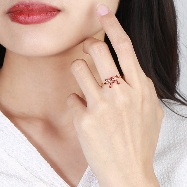 14k Gold 0.7 Ct Natural Ruby Ring - 6