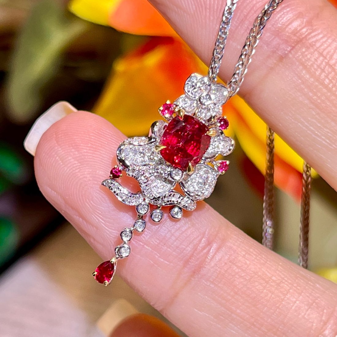 14k Gold 1.26 Ctw Natural Ruby & Diamond Pendant( Without Chain ): Ref:230978398 // gold content:14k gold // main gemstone:ruby // shape:cushion // carat weight:1. 02ct // color:pigeonblood red // treatment:natural // // adjacent gemstone 2 : diamond //