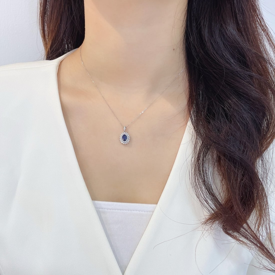 18k Gold 1.15 Ctw Natural Sapphire & Diamond Necklace - 4