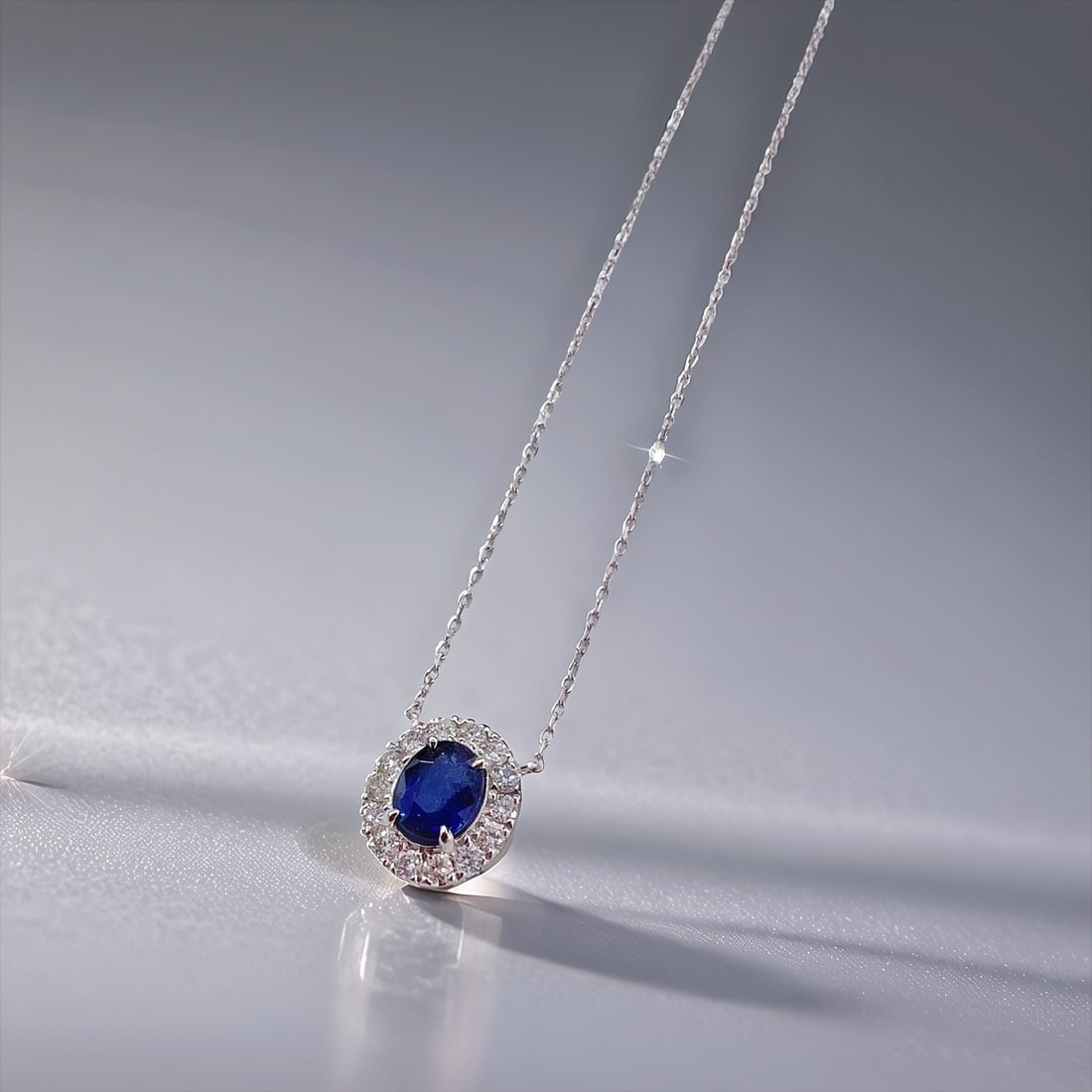 18k Gold 0.80 Ctw Natural Sapphire & Diamond Necklace - 2