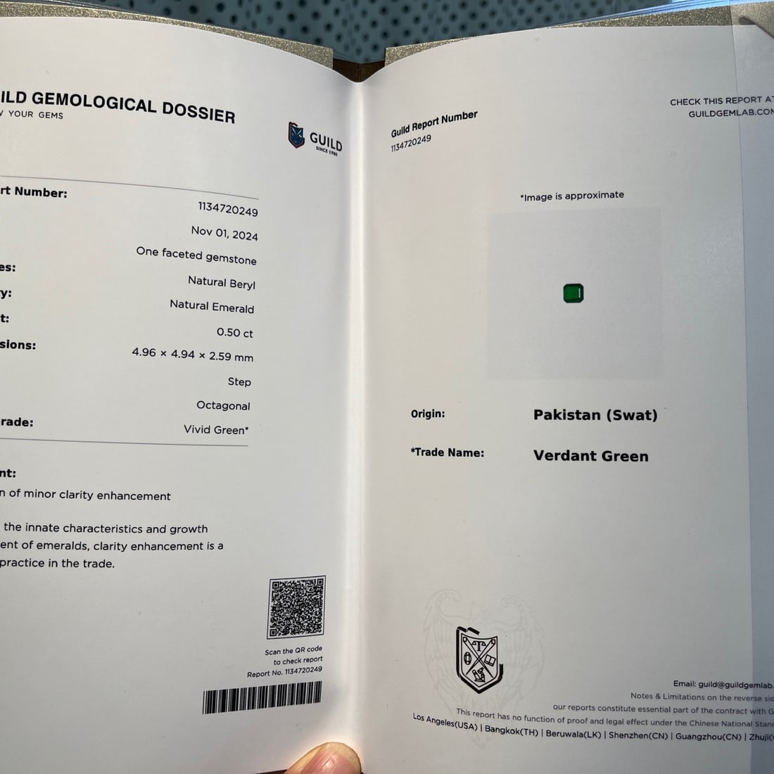 18k Gold 1.01 Ctw Vivid Green Natural Emerald & Diamond Ring - 4