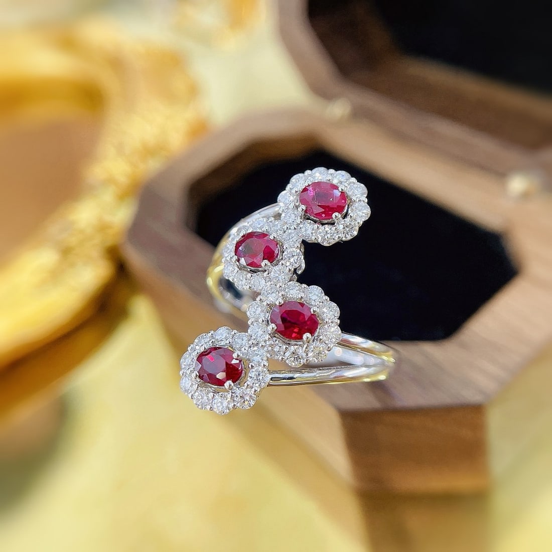 18k Gold 1.67 Ctw Natural Ruby & Diamond Ring: Ref:231125038 // gold content:18k gold // ring size:6. 25us // // main gemstone:ruby // shape:oval // carat weight:0. 96ct // color:red // treatment:natural // // adjacent gemstone 2 : diamond // shap