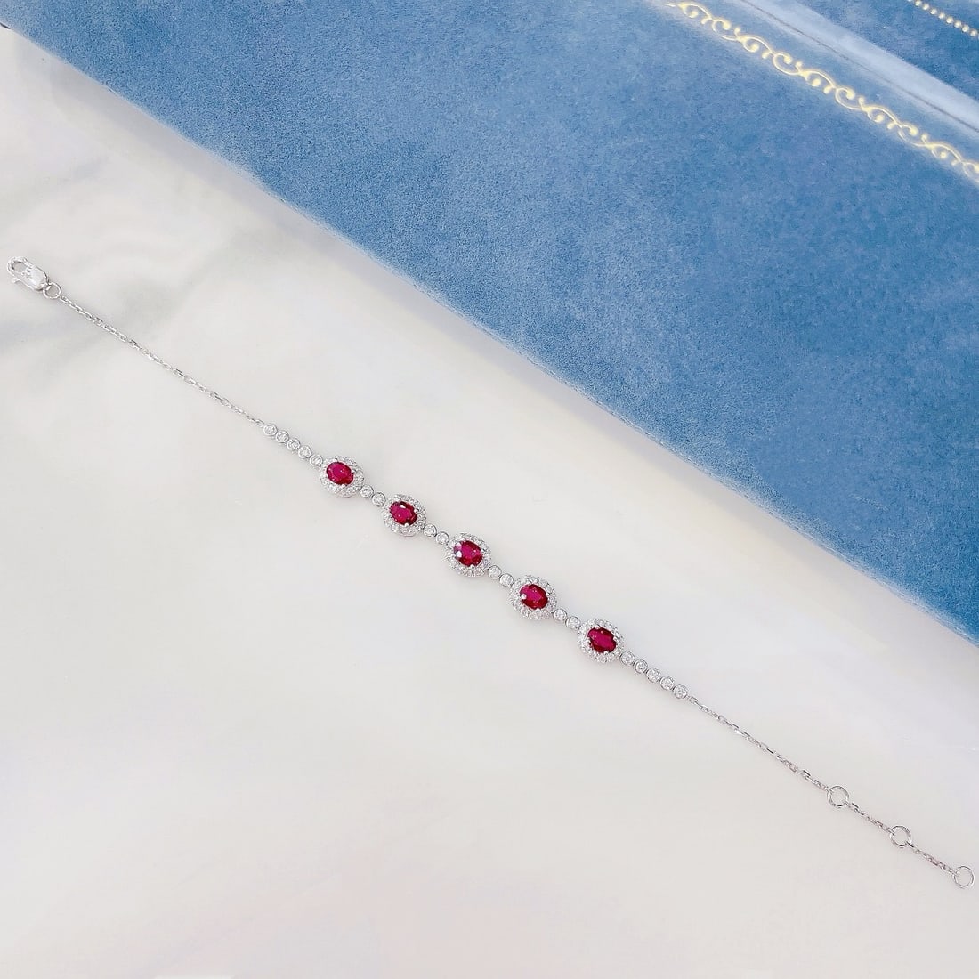18k Gold 2.00 Ctw Vivid Red Natural Ruby & Diamond Bracelet - 2