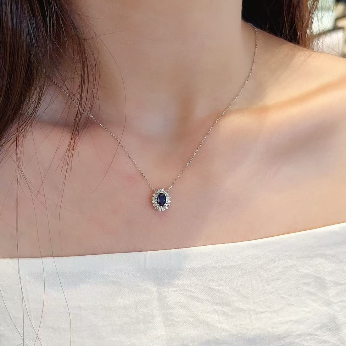 18k Gold 0.98 Ctw Natural Sapphire & Diamond Necklace - 4