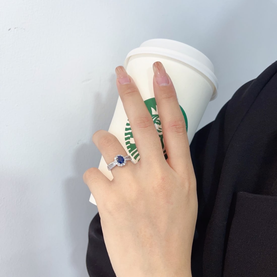 18k Gold 1.56 Ctw Natural Sapphire & Diamond Ring - 4