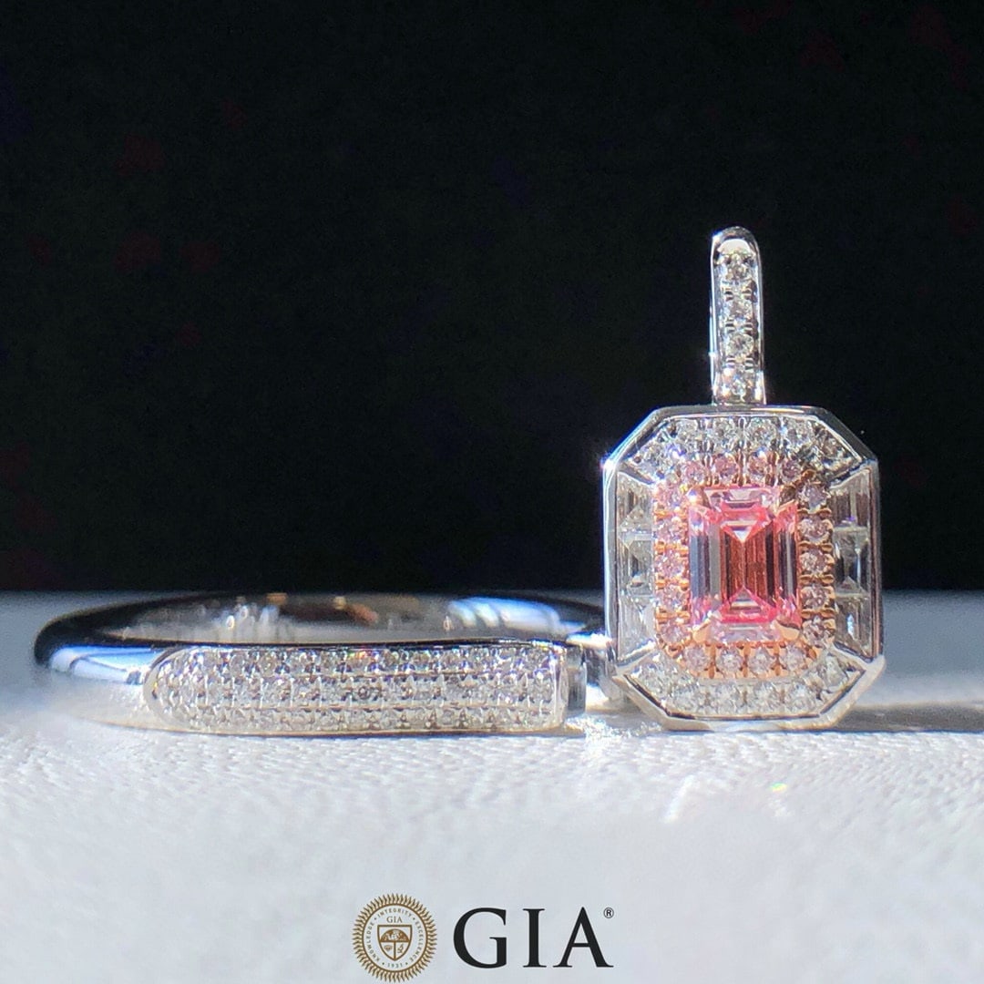 Gia Certified 18k Gold 3.36 Ctw Natural Pink Diamond & Diamond Ring/pendant( Without Chain ) - 5