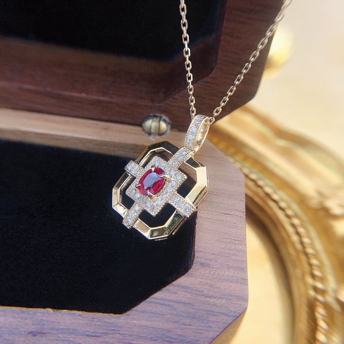 18k Gold 0.48 Ctw Natural Ruby & Diamond Necklace - 4