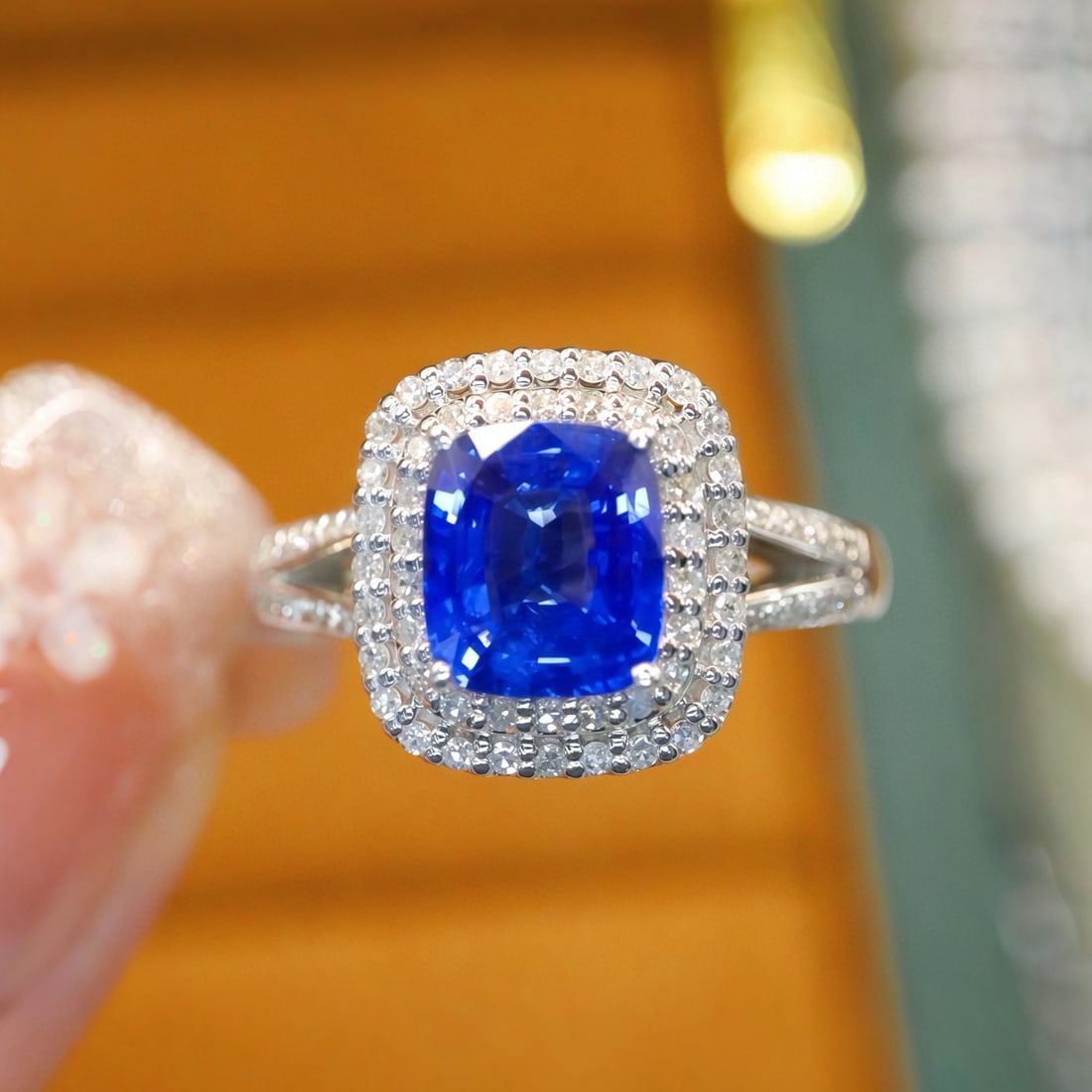 14k Gold 1.87 Ctw Natural Sapphire & Diamond Ring: Ref:231125104 // gold content:14k gold // ring size:7. 25us // // main gemstone:sapphire // shape:cushion // carat weight:1. 59ct // color:cornflower blue // treatment:natural // // adjacent gemstone