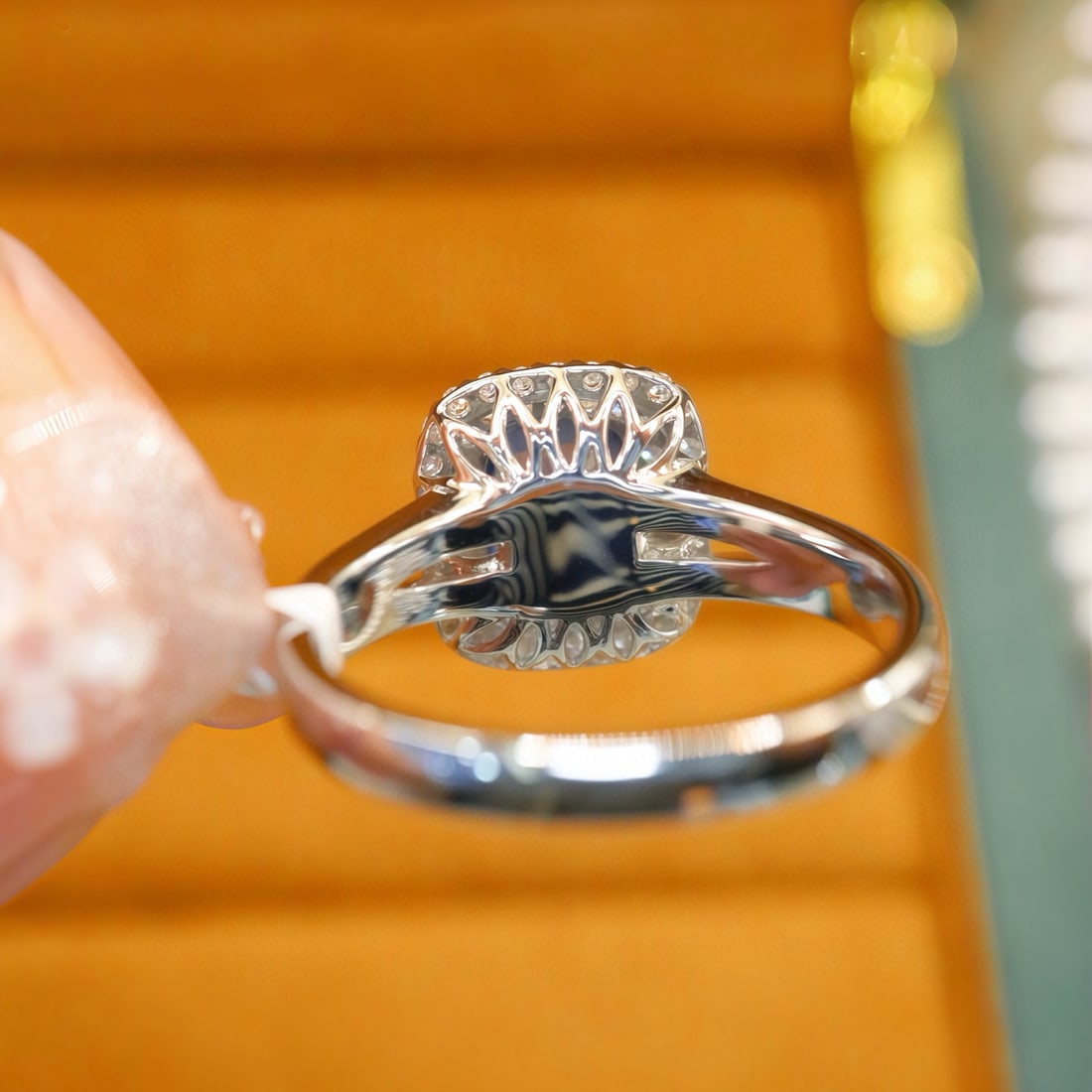 14k Gold 1.87 Ctw Natural Sapphire & Diamond Ring - 4