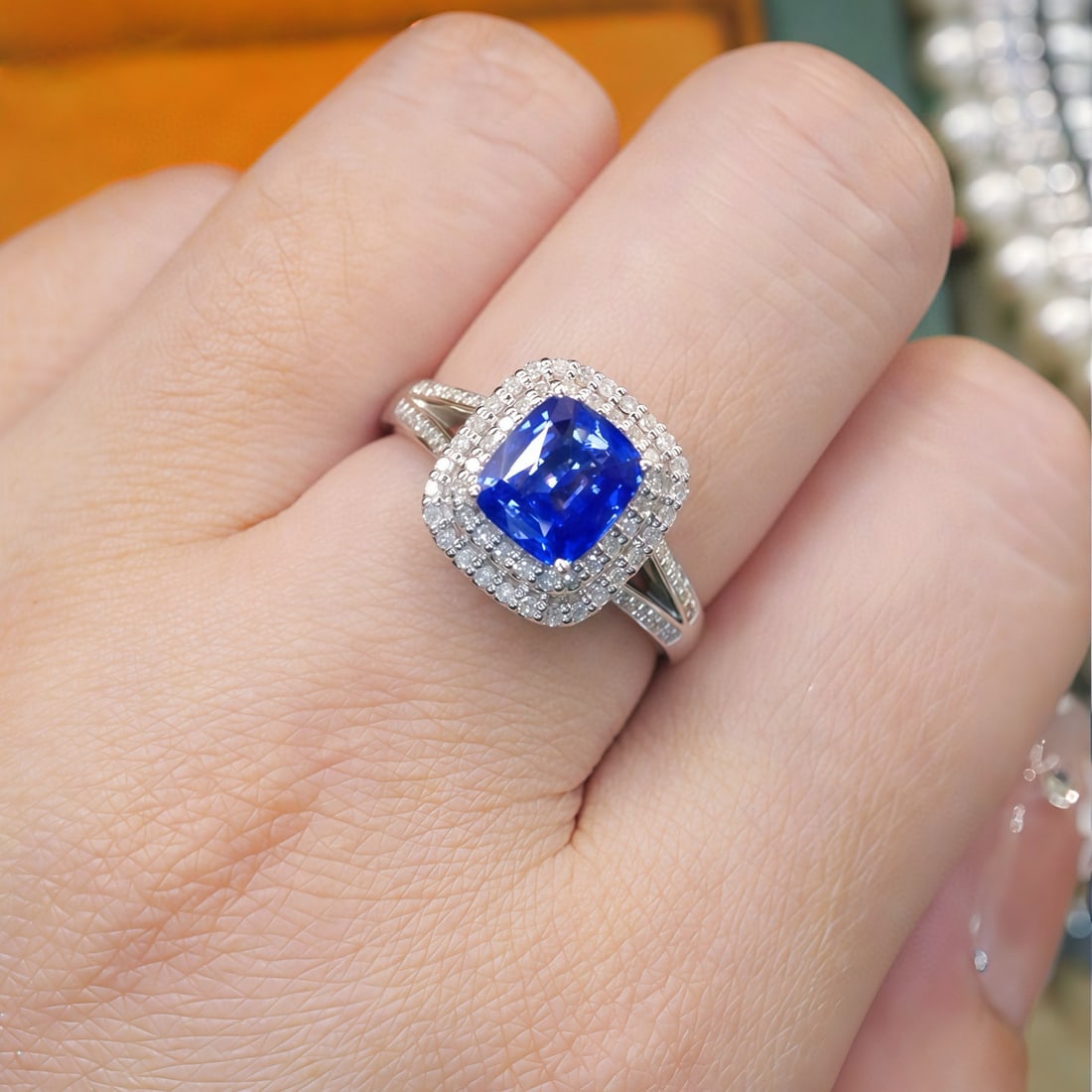 14k Gold 1.87 Ctw Natural Sapphire & Diamond Ring - 5