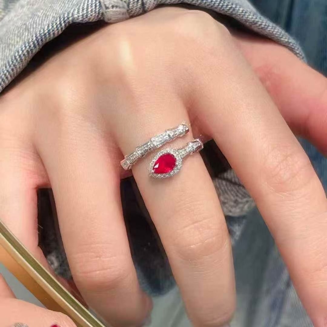 14k Gold 0.99 Ctw Vivid Red Natural Ruby & Diamond Ring - 3