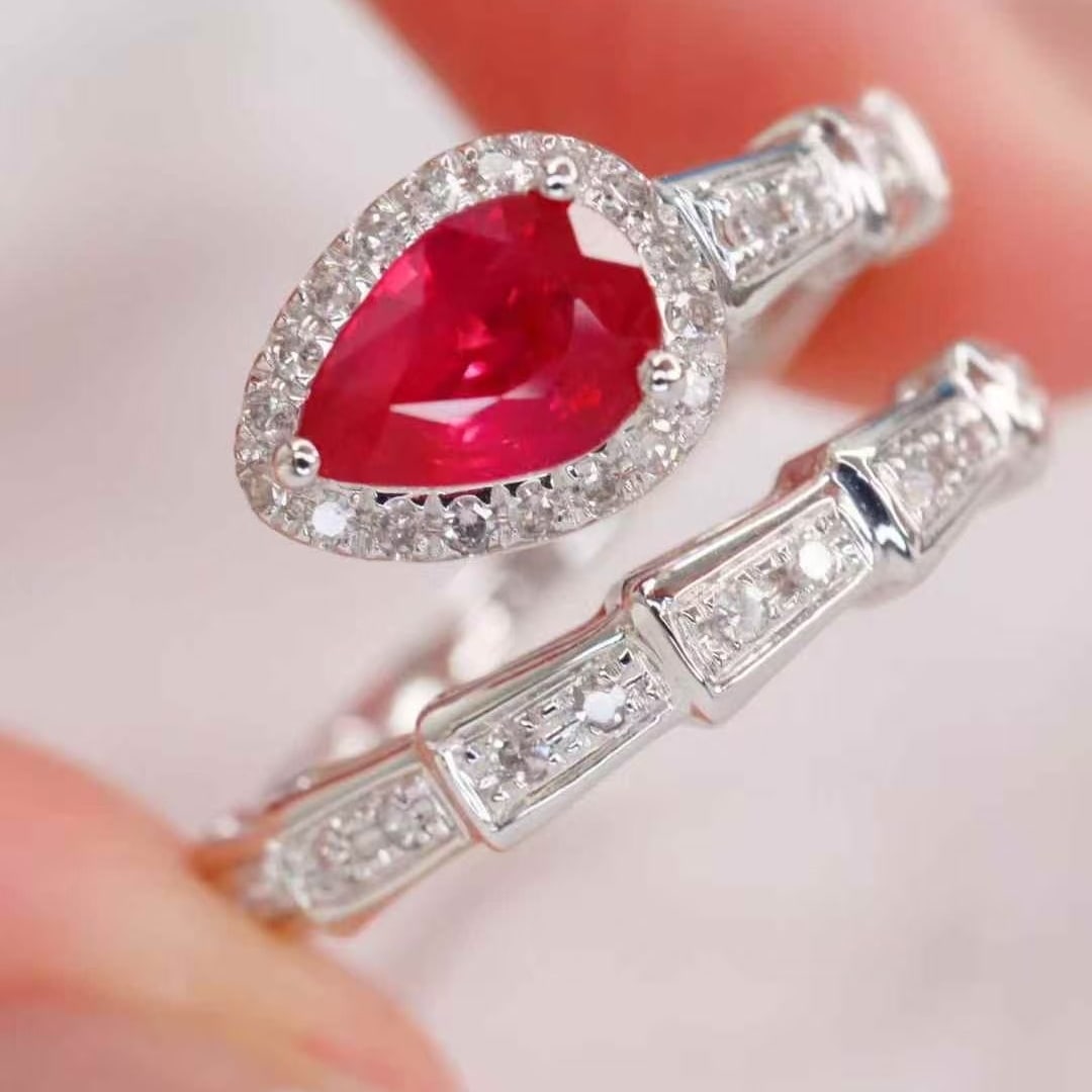 14k Gold 0.99 Ctw Vivid Red Natural Ruby & Diamond Ring - 4