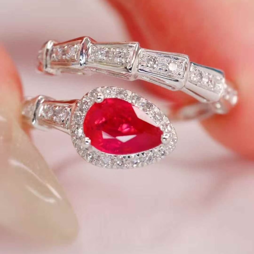 14k Gold 0.99 Ctw Vivid Red Natural Ruby & Diamond Ring - 5