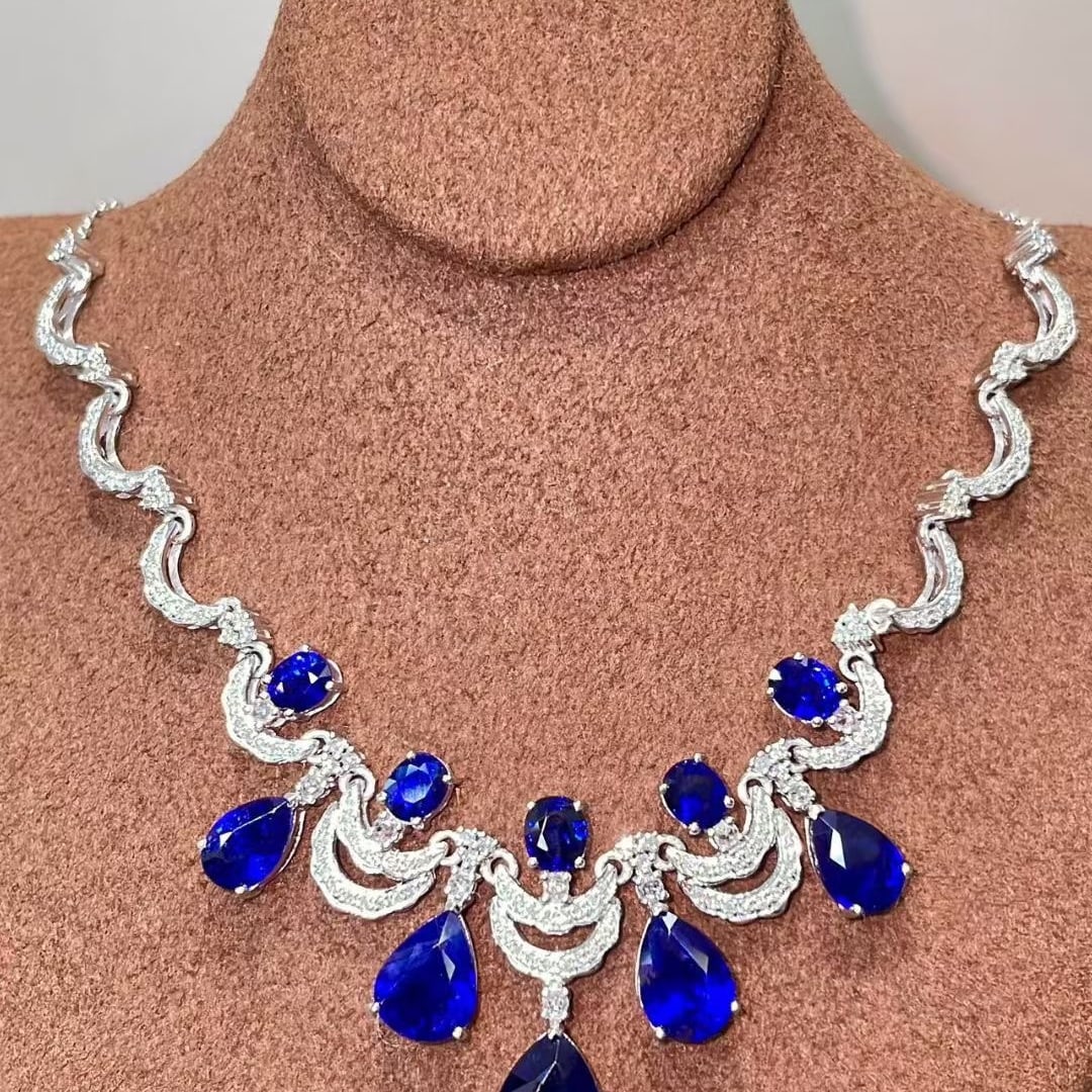 14k Gold 8.05 Ctw Natural Sapphire & Diamond Necklace - 4